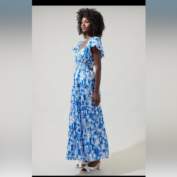 SugarLips Nala Tiered Smocked Maxi Dress Blue White Print - Picture 4 of 8